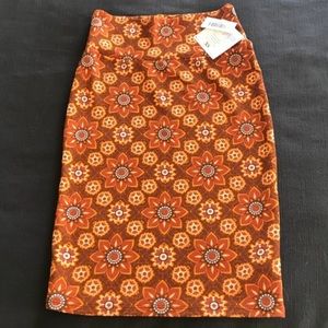 LuLaRoe, NWT Cassie skirt, Fall colors size 3XL